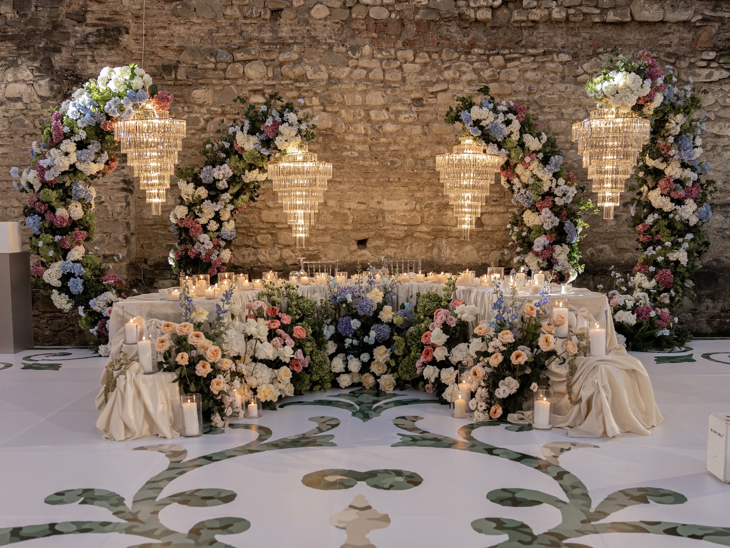 Luxury wedding décor and floral arrangements Albania
